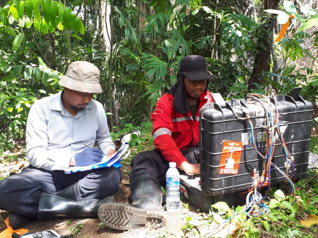 Investigasi Sumber Mata Air dengan Metode Geolistrik&nbsp;GeoResist